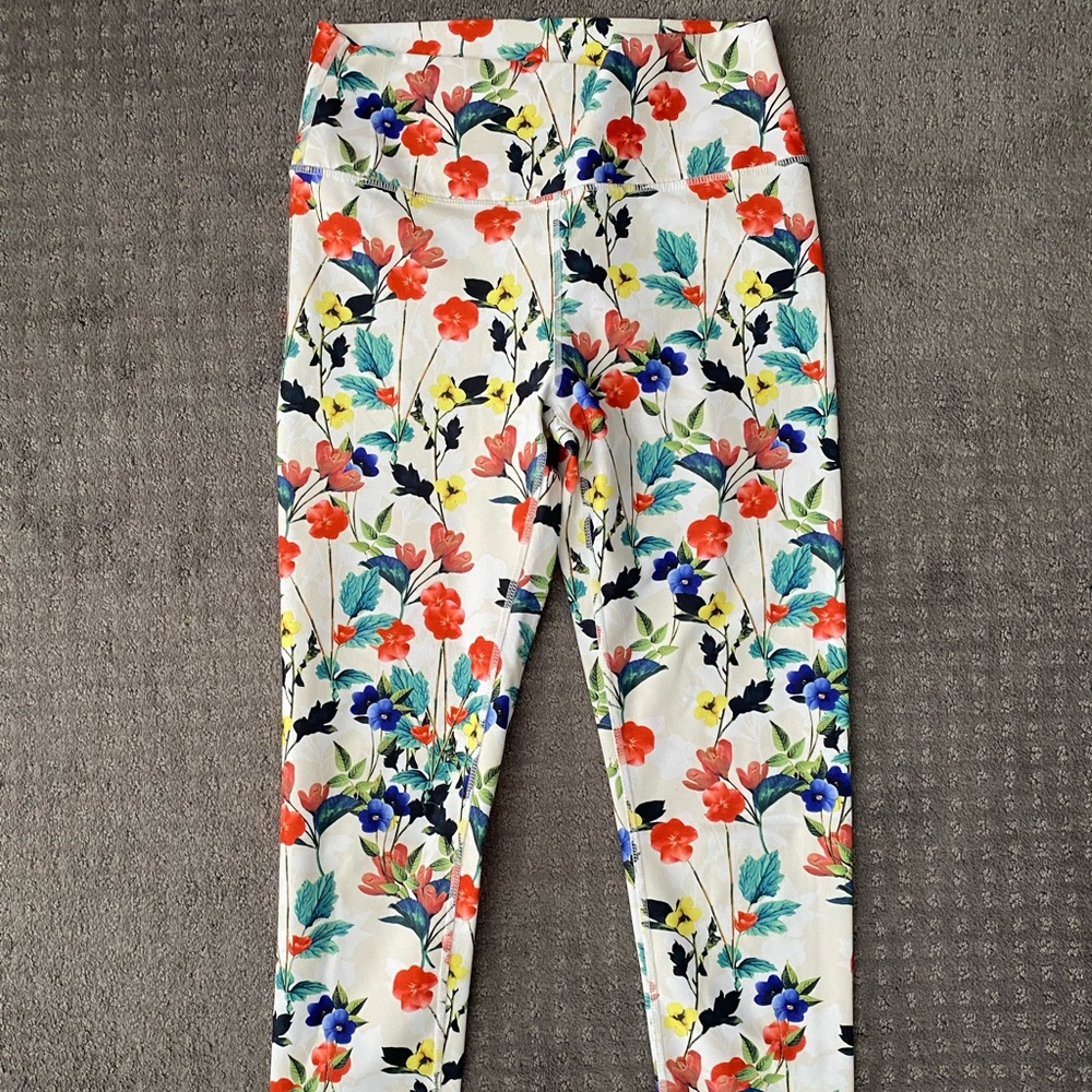Fabletics floral leggings
